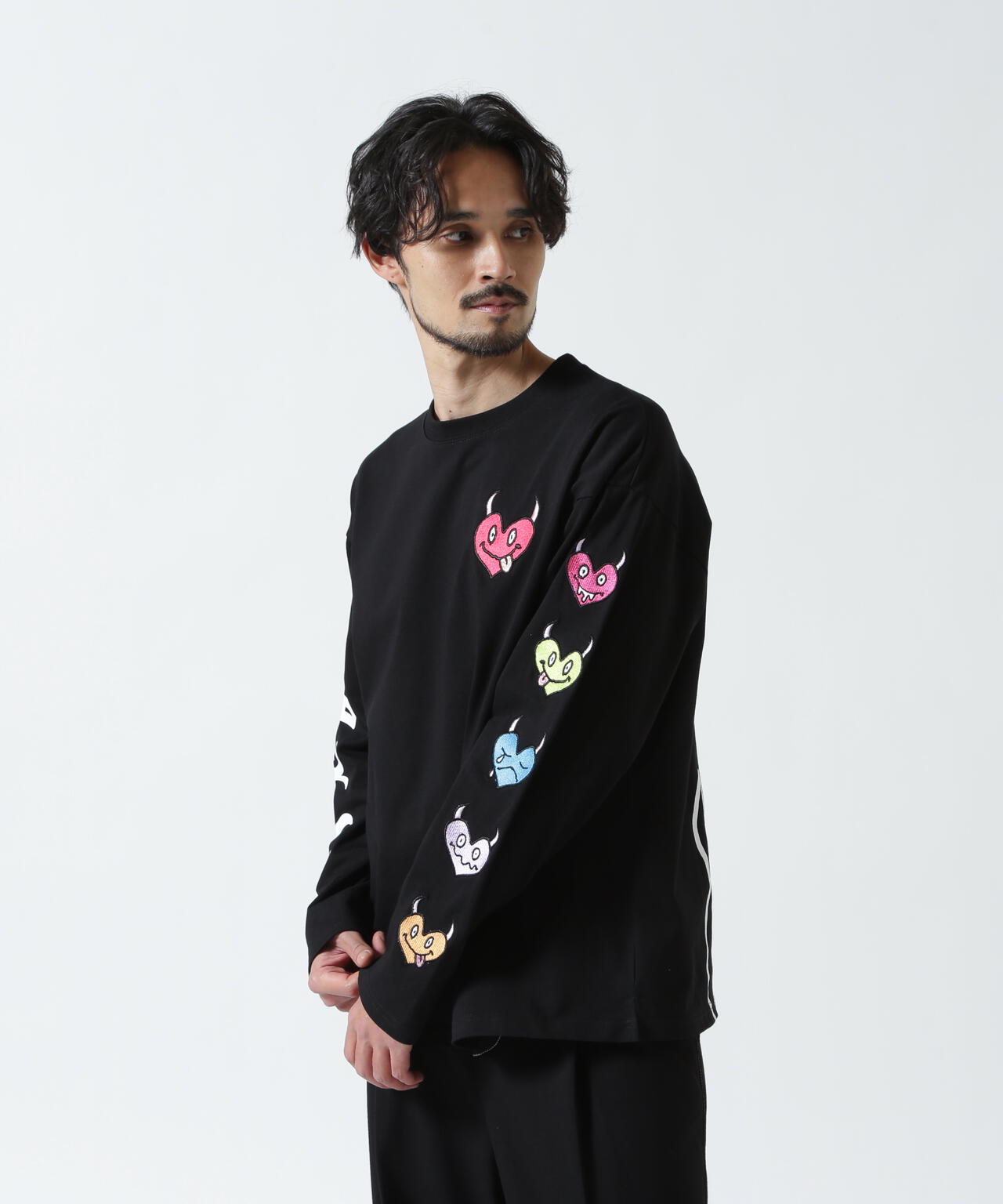maxsix(マックスシックス)HEART SLEEVES L/S TEE