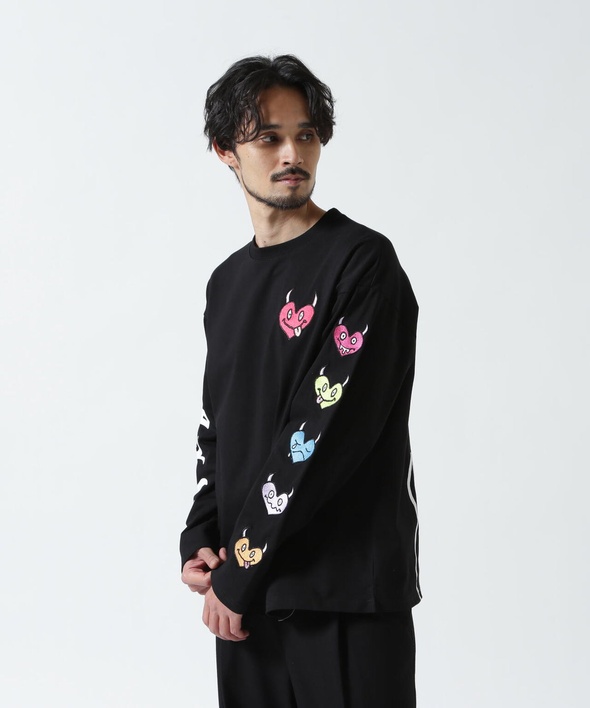 maxsix(マックスシックス)HEART SLEEVES L/S TEE
