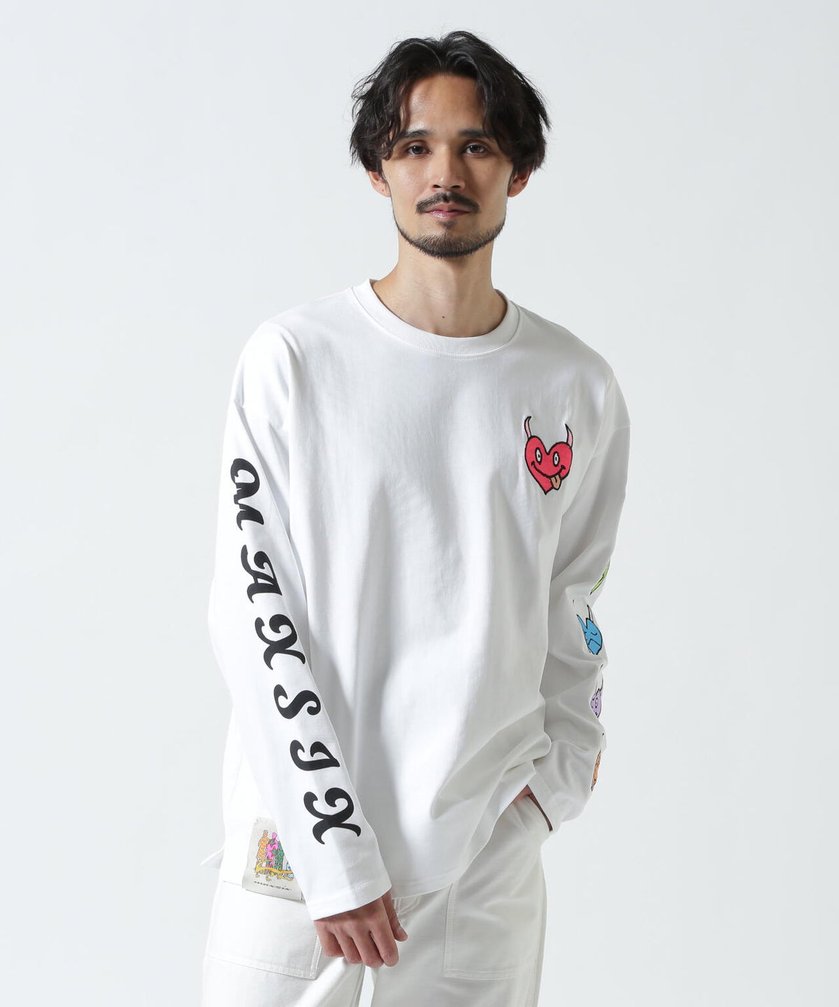 maxsix(マックスシックス)HEART SLEEVES L/S TEE