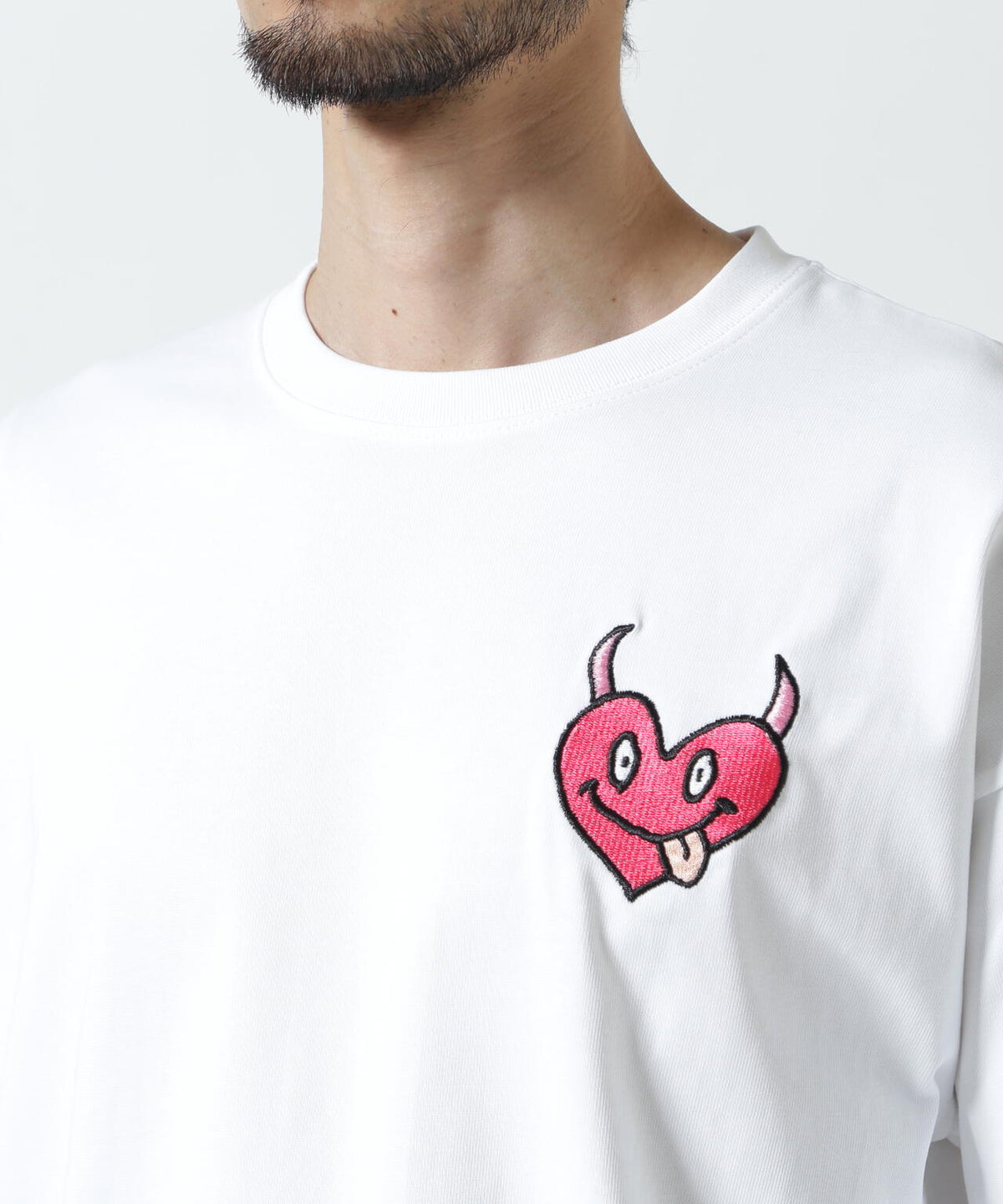 maxsix(マックスシックス)HEART SLEEVES L/S TEE
