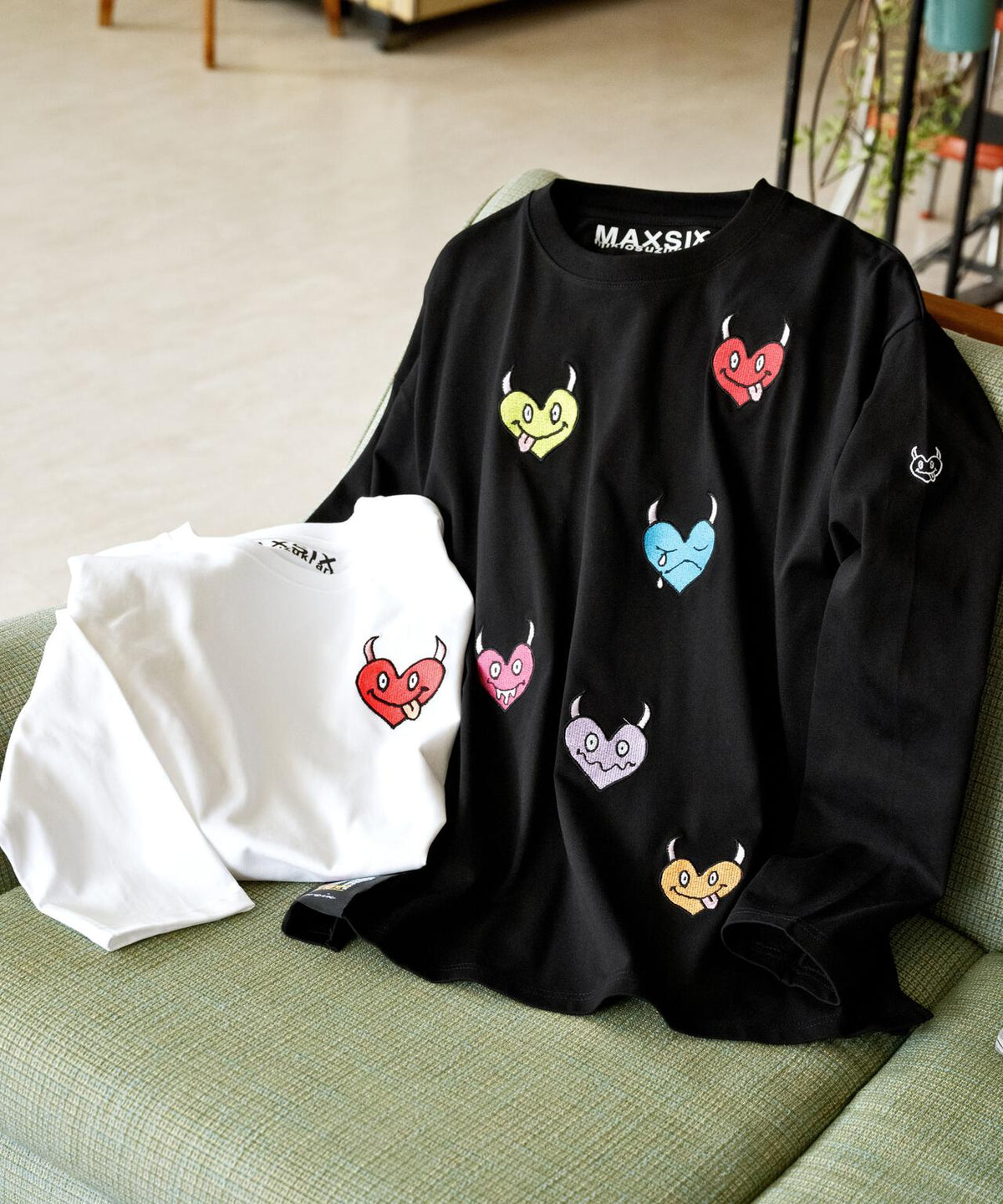 maxsix(マックスシックス)MALTI HEART L/S TEE