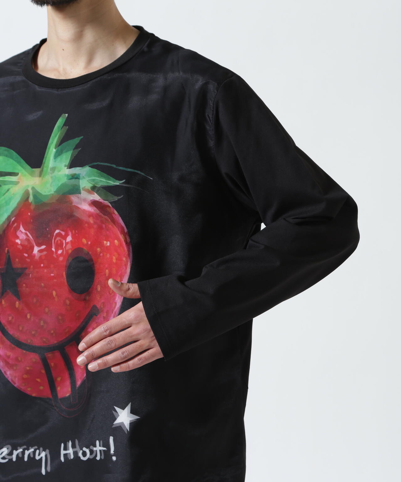 maxsix(マックスシックス)BERRY HAPPY 3D L/S TEE