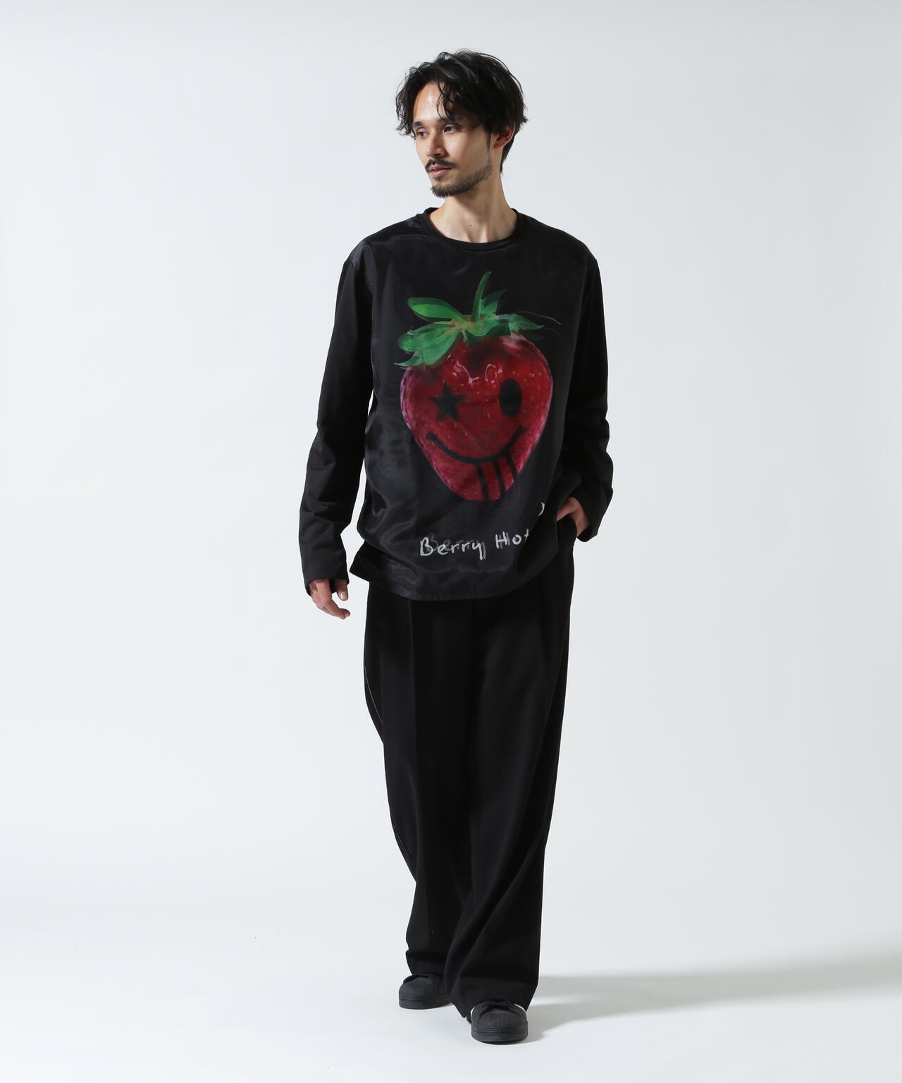 maxsix(マックスシックス)BERRY HAPPY 3D L/S TEE