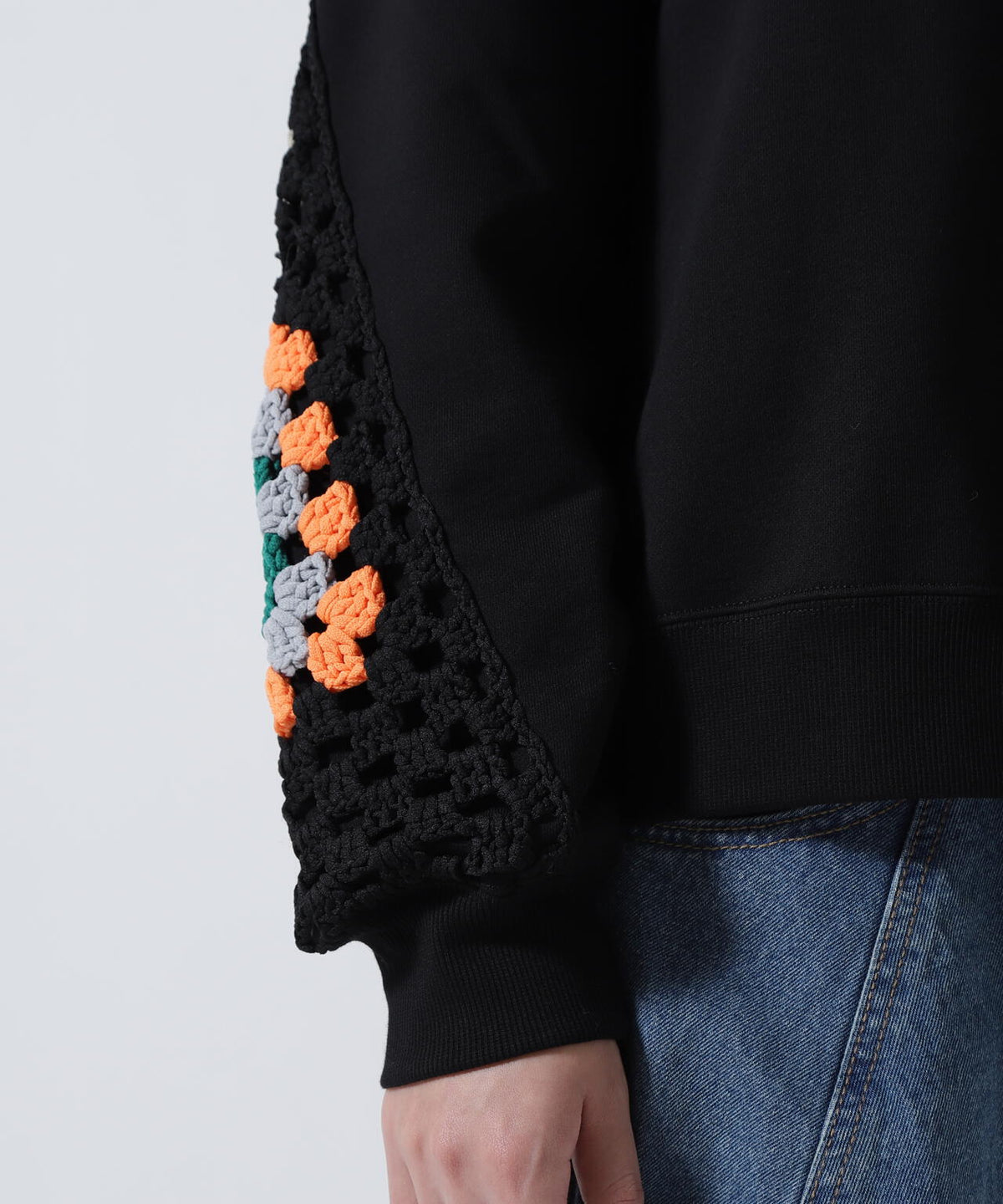 DISCOVERED(ディスカバード) 別注 CROCHET SLEEVE SWEAT WOMEN