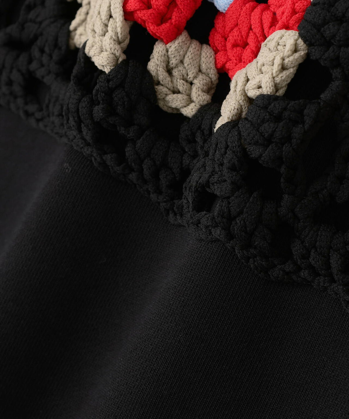 DISCOVERED(ディスカバード) 別注 CROCHET SLEEVE SWEAT WOMEN