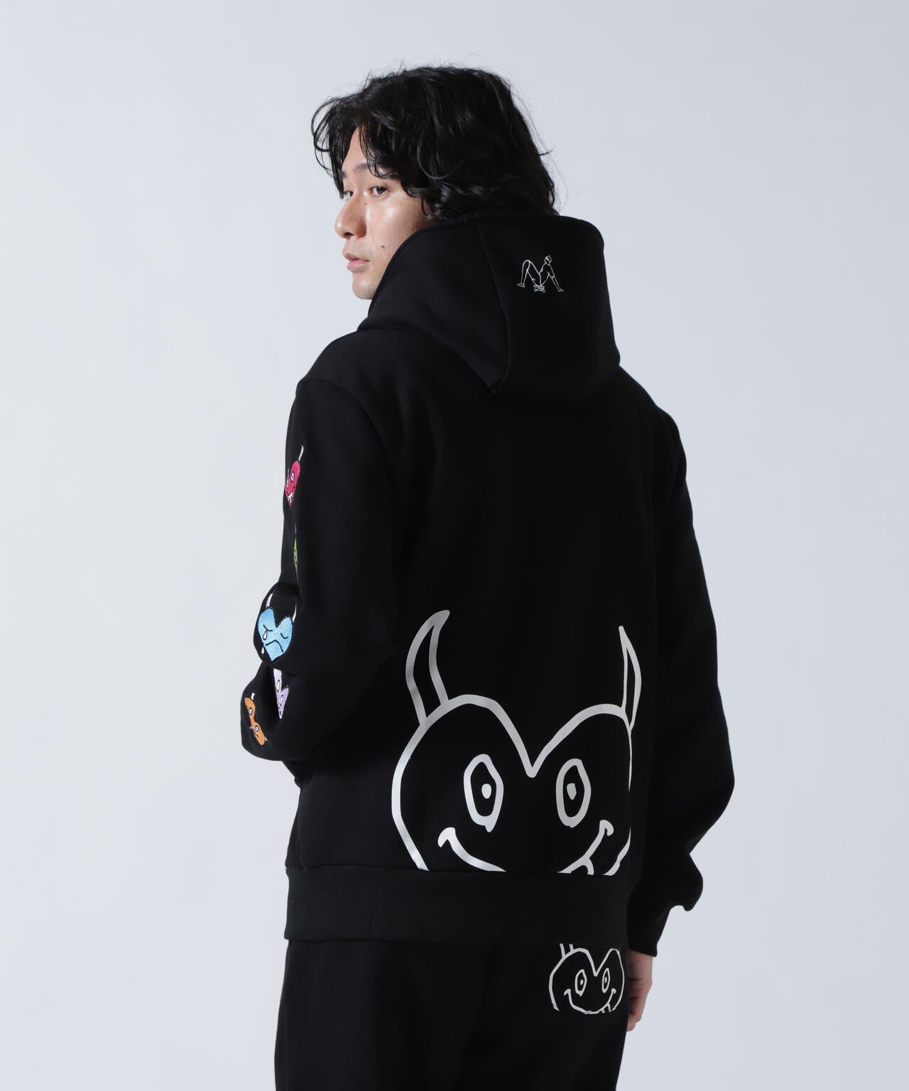 maxsix(マックスシックス)ONI HEART ZIP PARKA