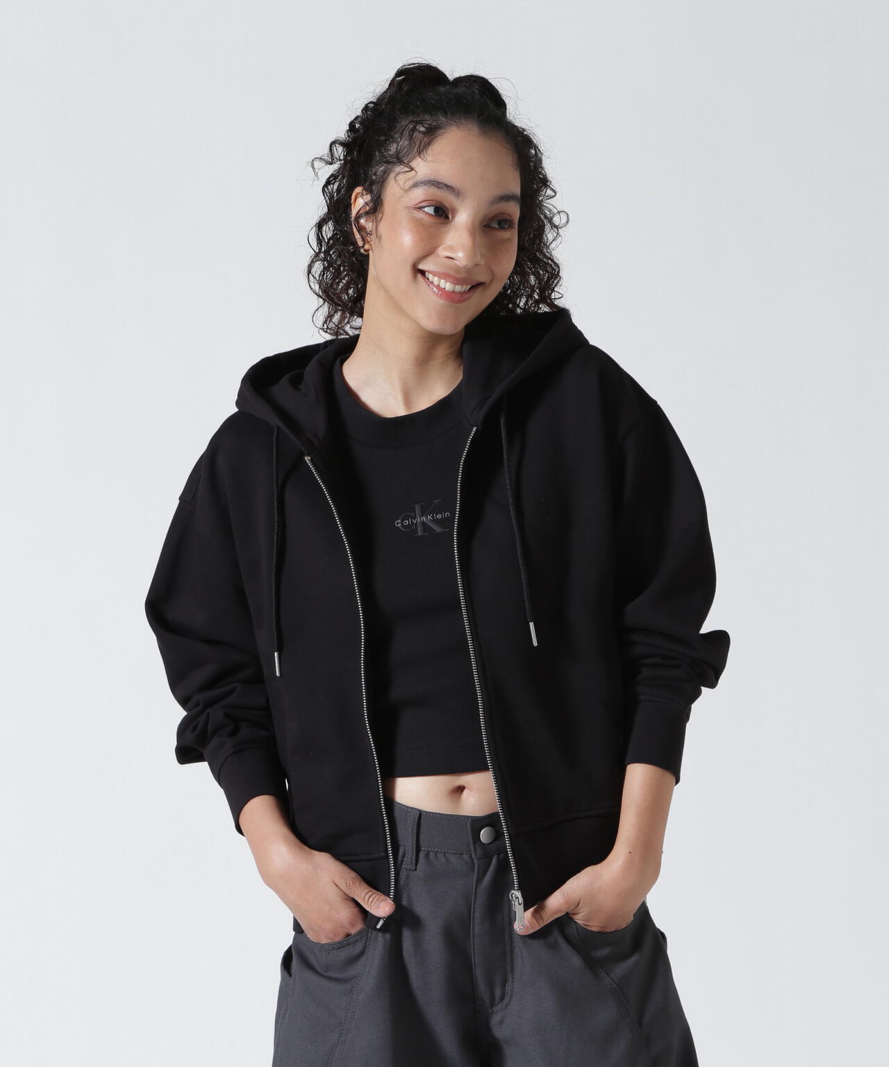 Calvin Klein (カルバンクライン)LS MONOGRAM TERRY CROPPED PARKA
