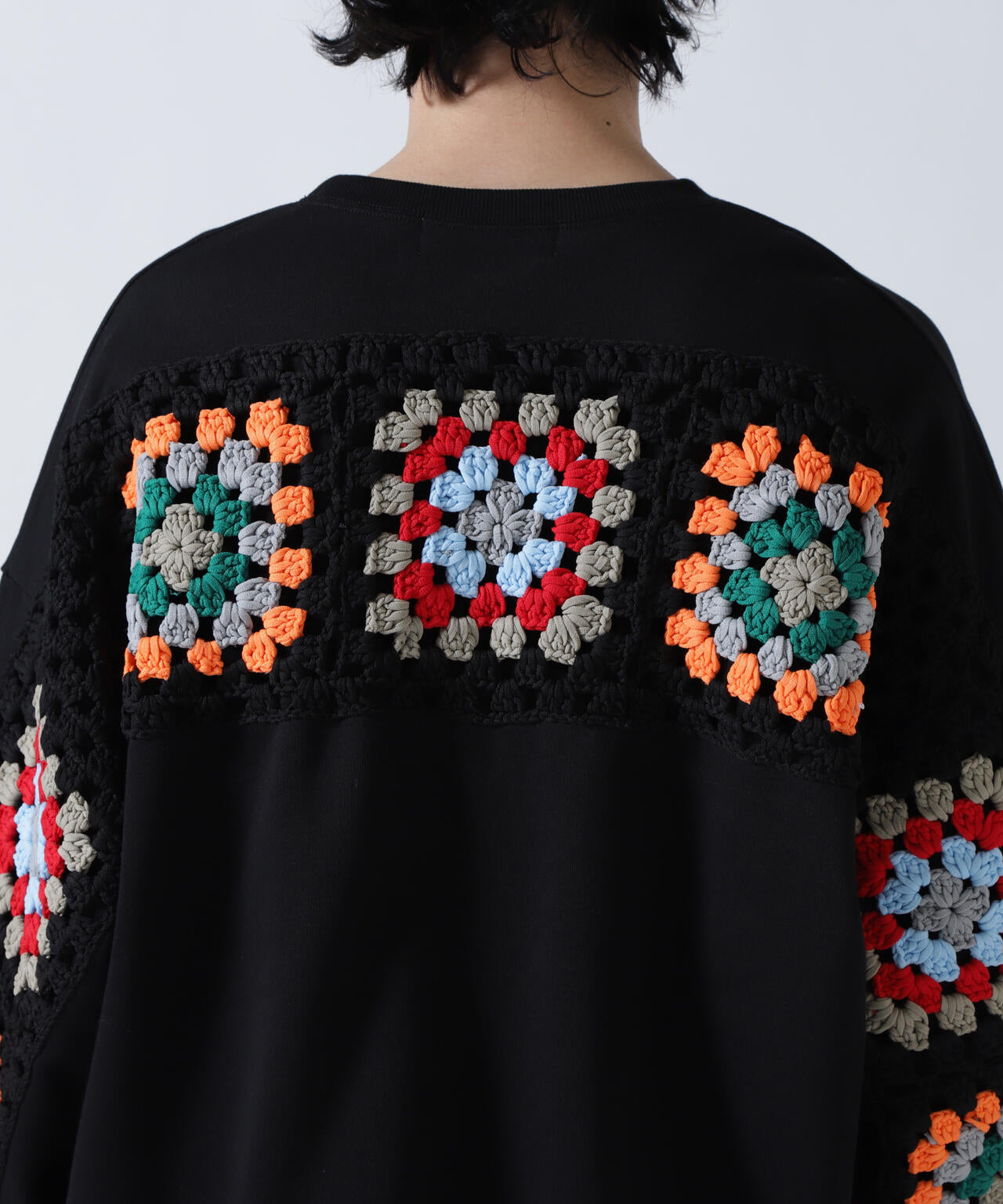 DISCOVERED(ディスカバード) 別注 CROCHET SLEEVE SWEAT