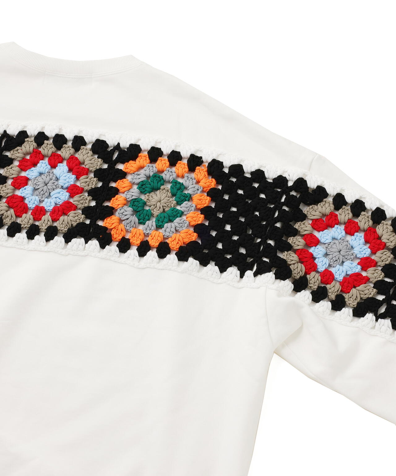 DISCOVERED(ディスカバード) 別注CROCHET SLEEVE SWEAT(UNISEX)