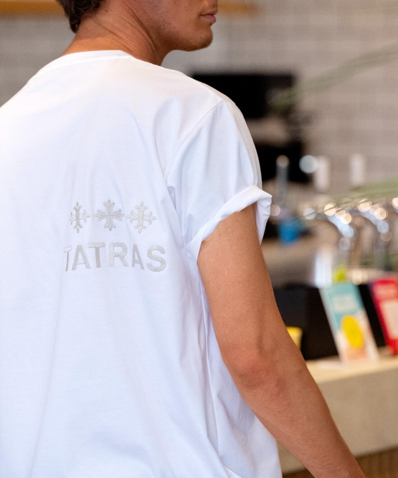 TATRAS(タトラス) NUNKI ヌンキ Tシャツ