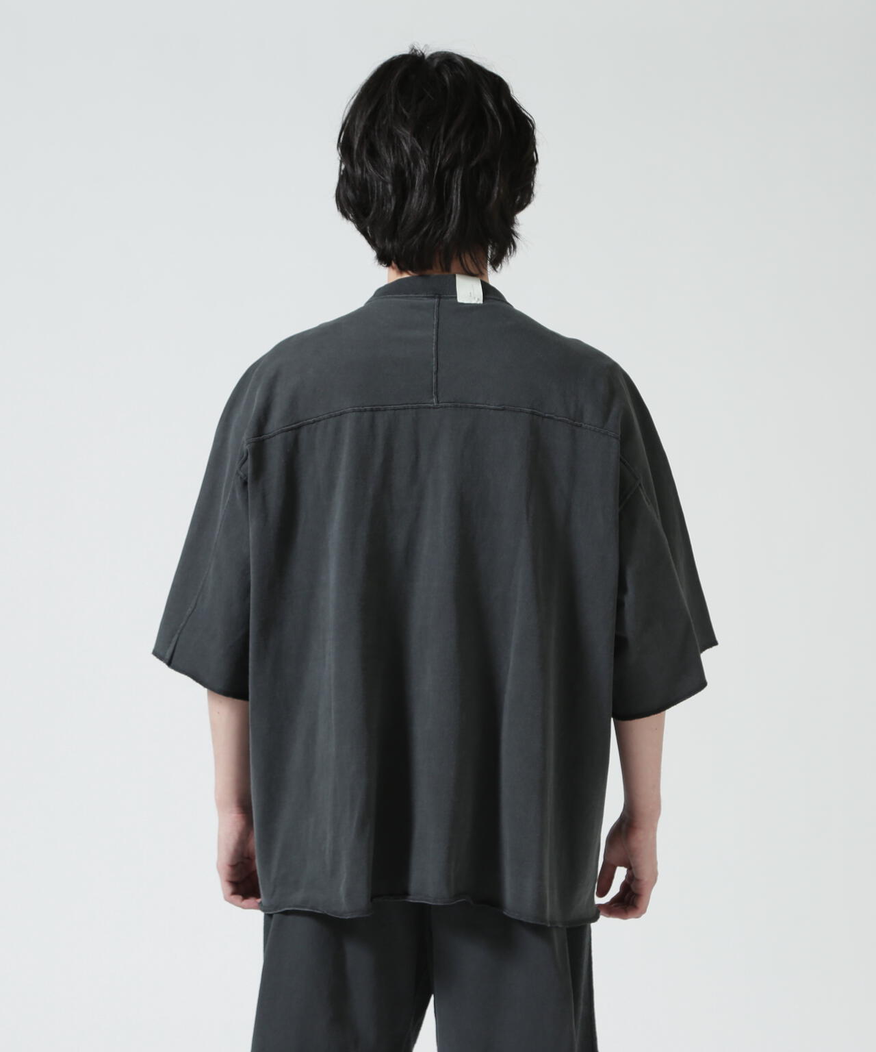 177cm B:81 W:72 H:88 着用サイズ:L