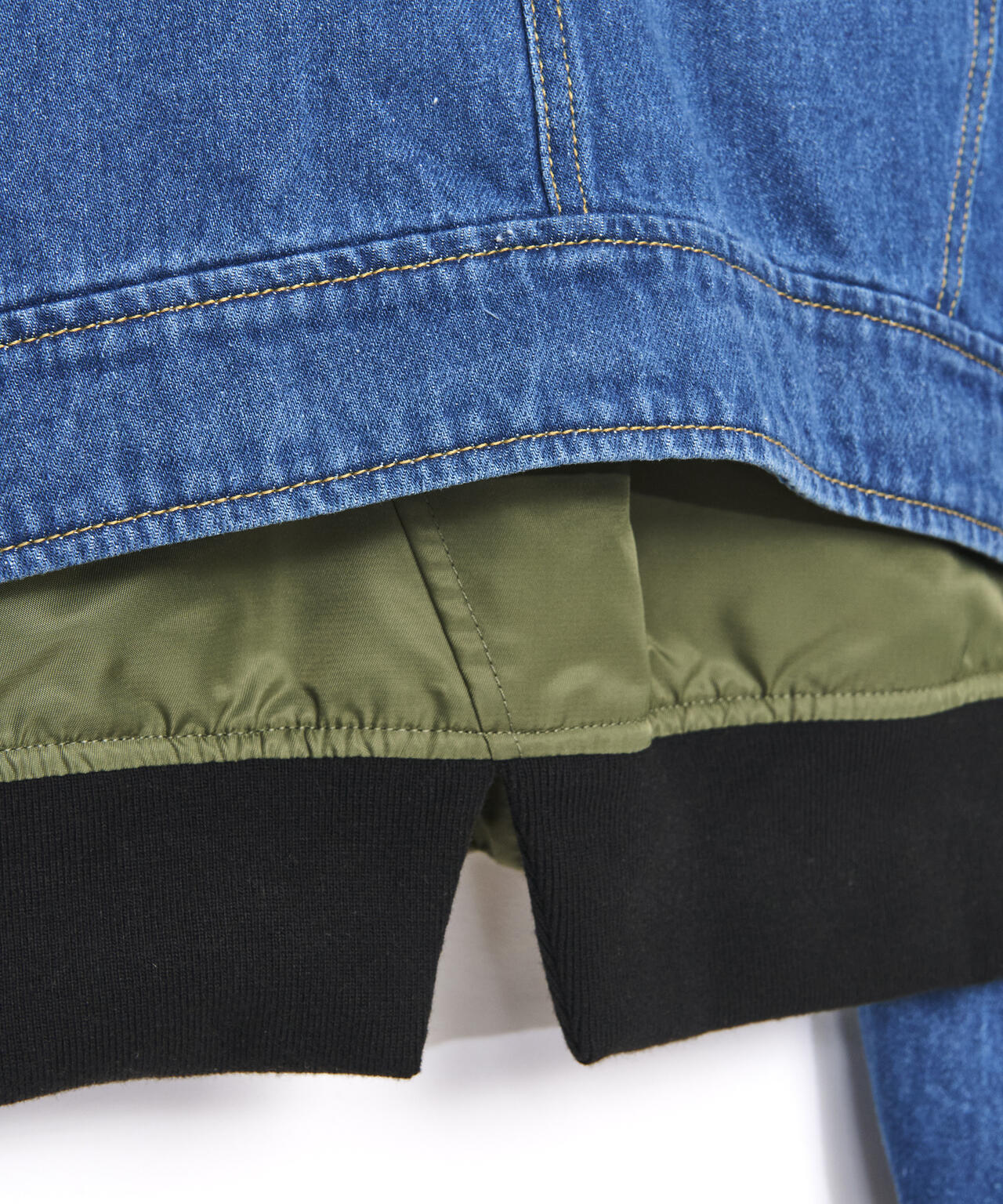 AVIREXxAULA AILA(アヴィレックスxアウラアイラ)デニムキリカエGジャン