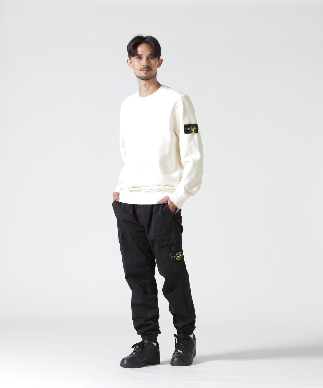 STONE ISLAND(ストーンアイランド) SATIN W POCKET JOGGER PANTS