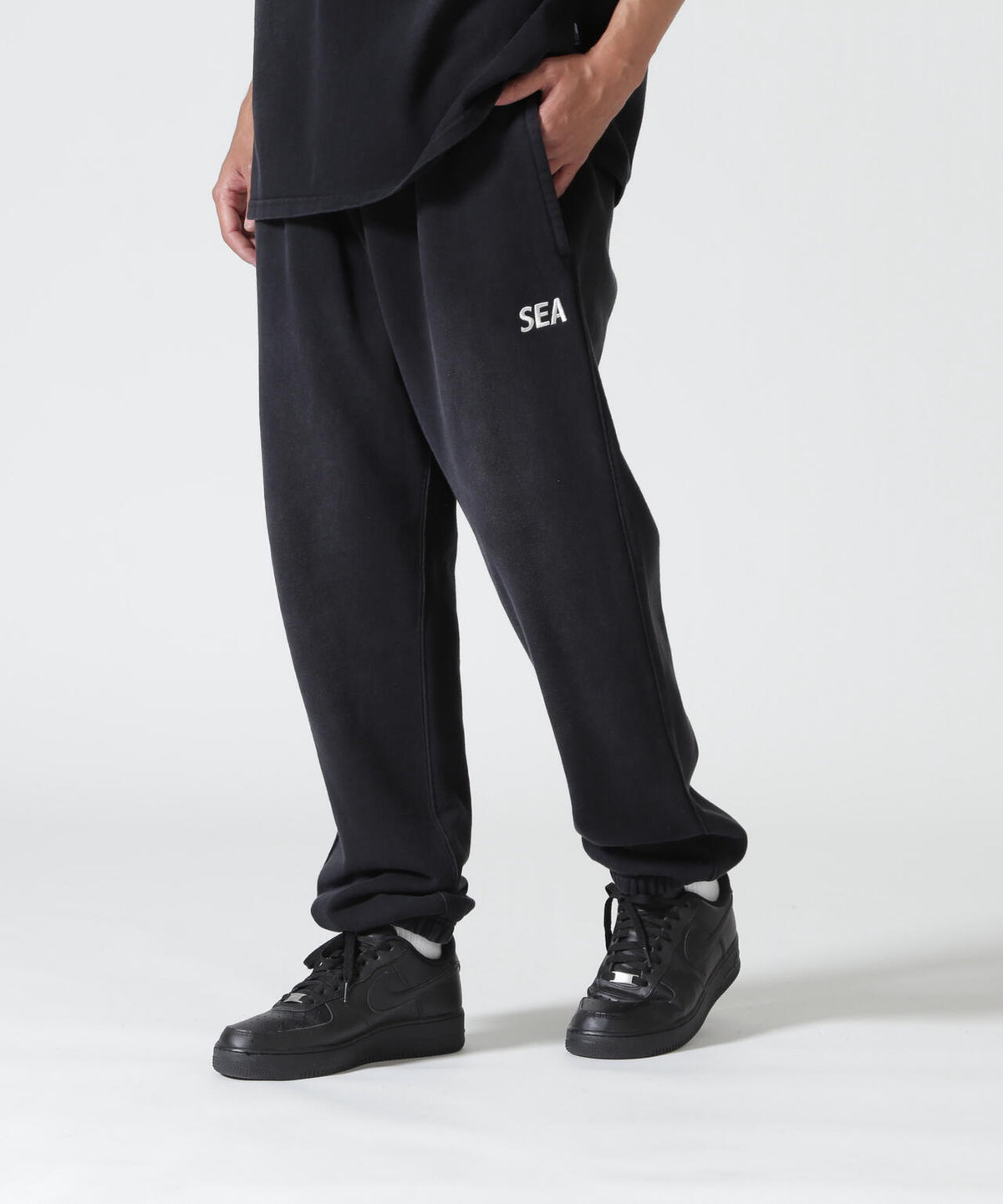 WIND AND SEA(ウィンダンシー)SULFUR DYEING LOGO SWEATPANT