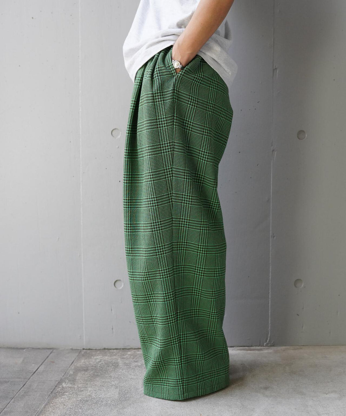 YENN(イエン)PLAID TUCK EASY PT