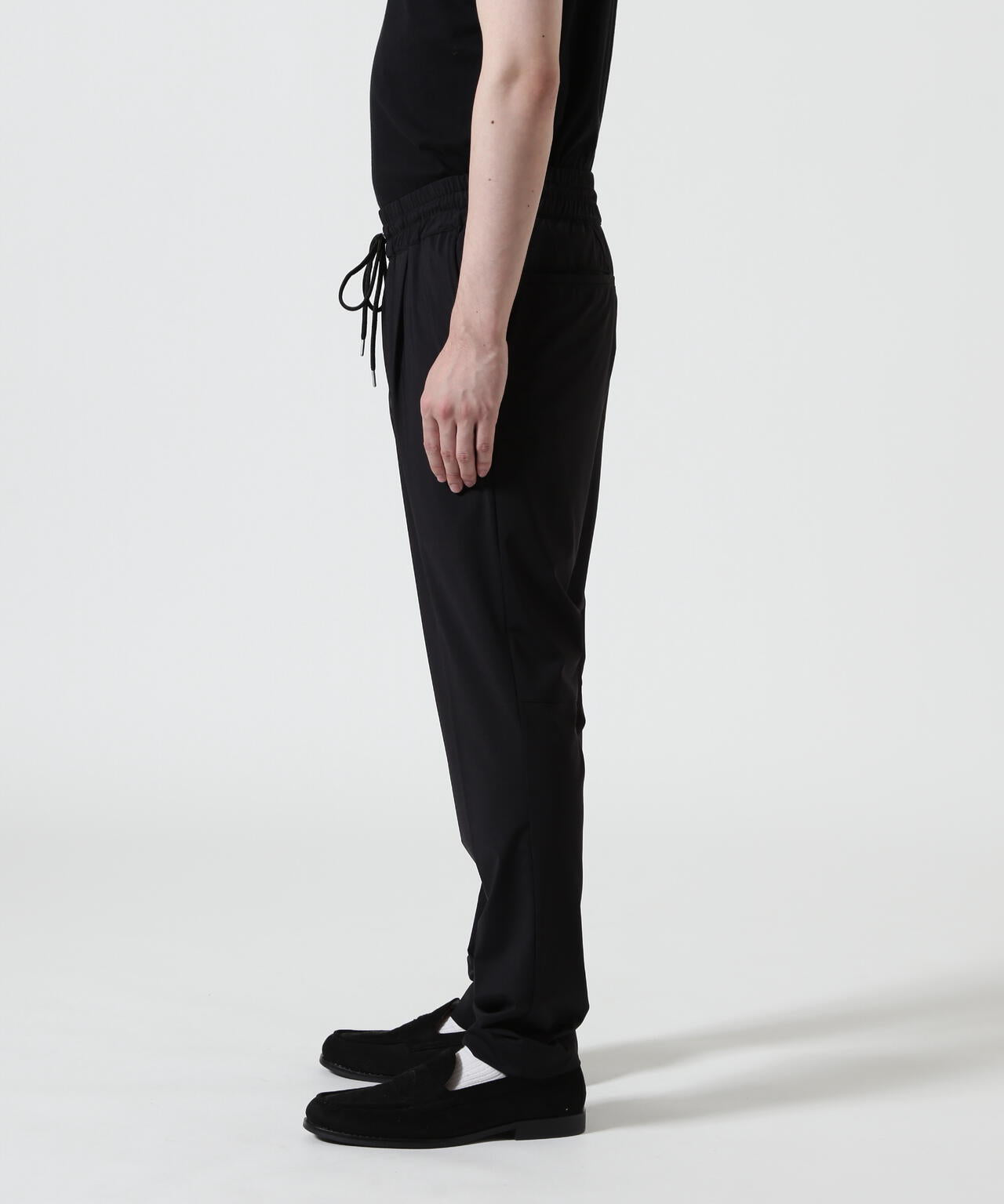 PIUORO(ピウオロ) NYLON TRICOT TUCK JOGGER PANTS