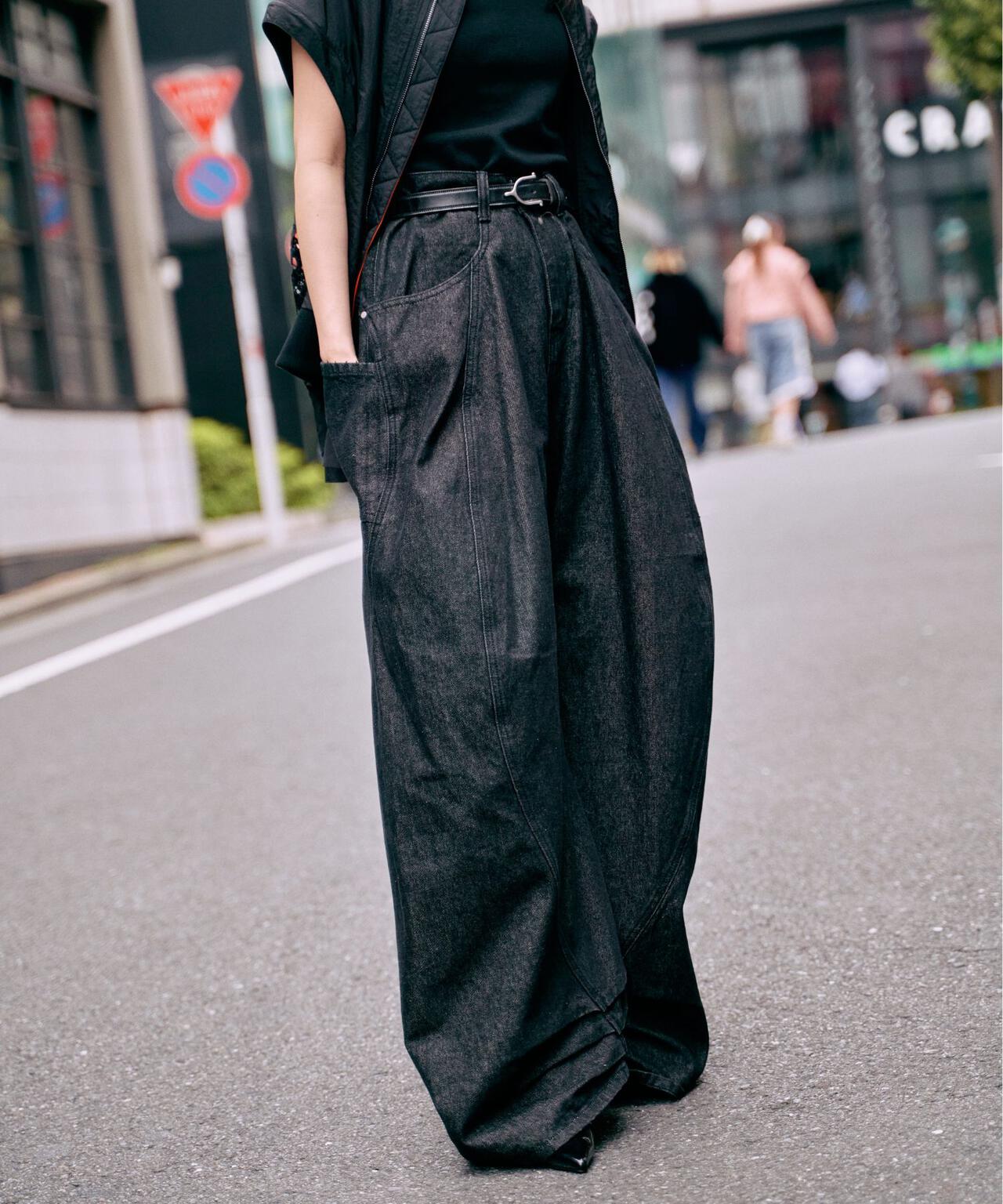 Knuth Marf(クヌースマーフ)tuck design denim pants