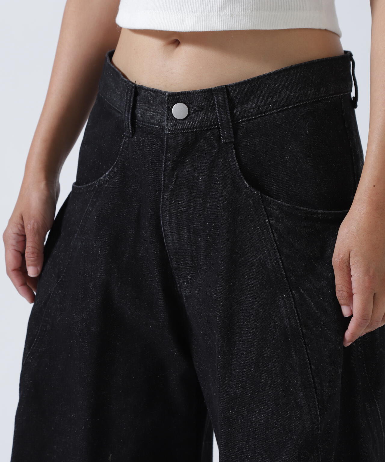 Knuth Marf(クヌースマーフ)tuck design denim pants