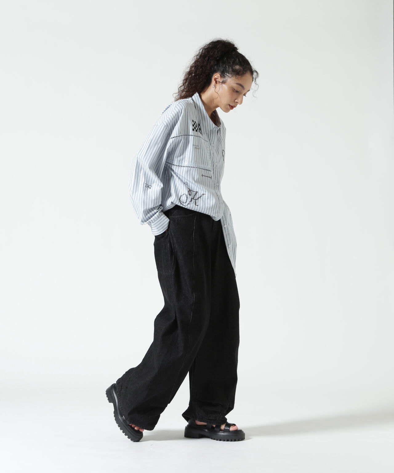 Knuth Marf(クヌースマーフ)embroidered shirt(unisex)