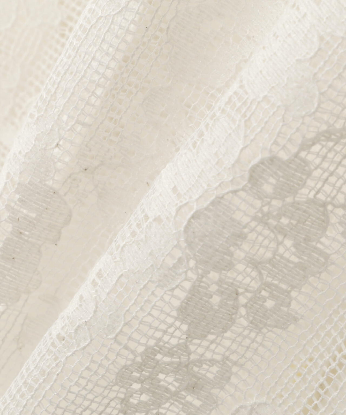 YENN(イエン)PORTABLE LACE HOODIE