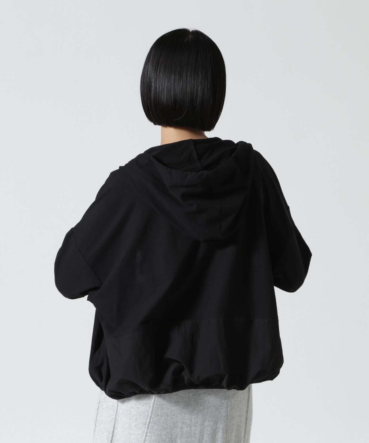 DROIT BELLO(ドロイトベロ)バルーンスリーブフーディ