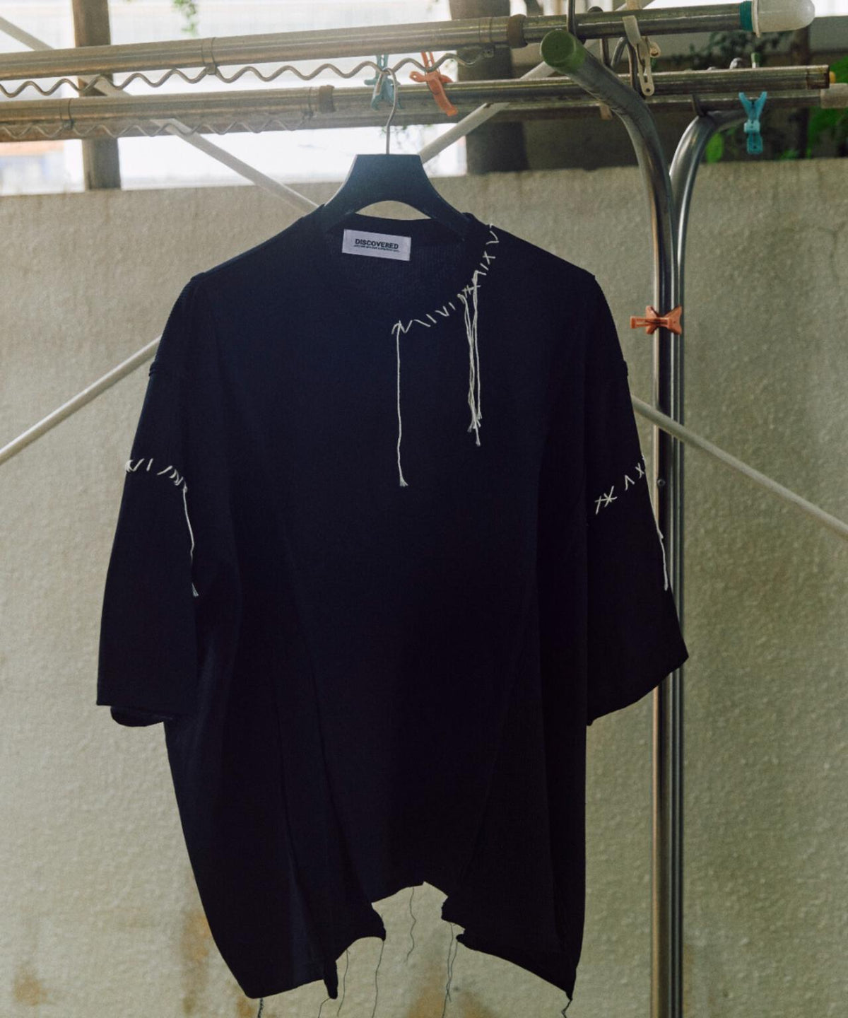 DISCOVERED(ディスカバード) 別注SWITCHING LOOPING WIDE TEE