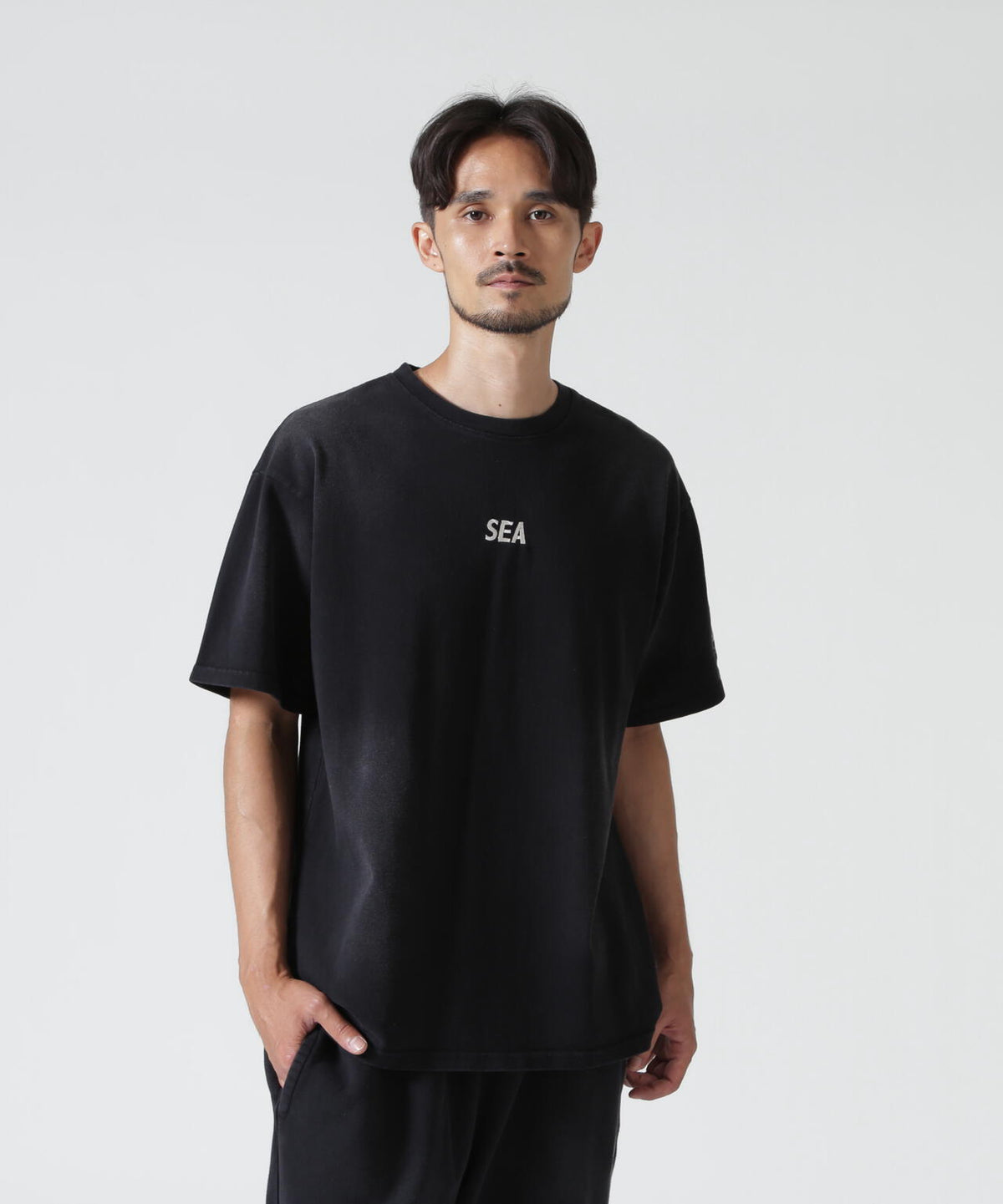 WIND AND SEA(ウィンダンシー)SULFUR DYEING LOGO S/S TEE