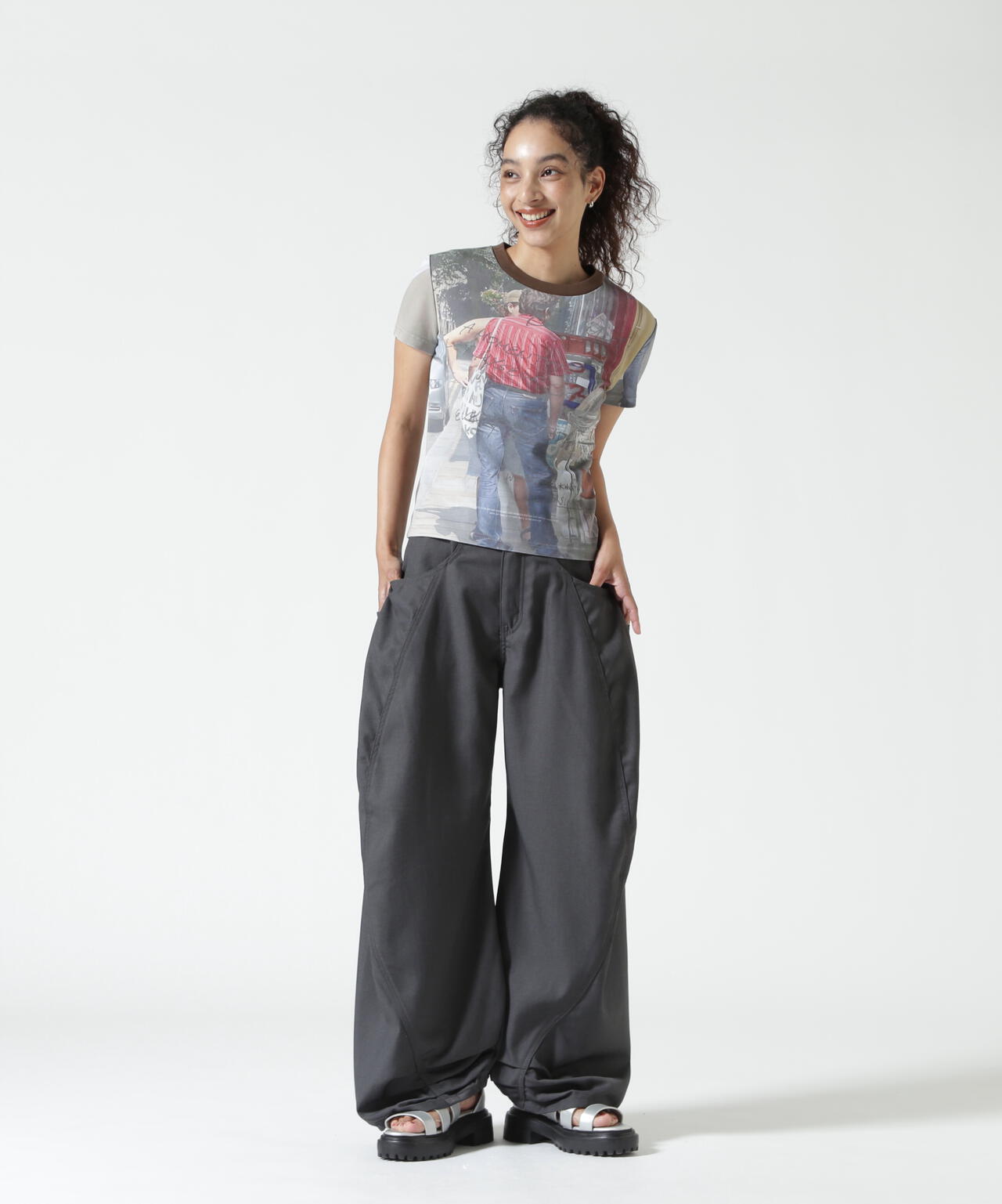 Knuth Marf(クヌースマーフ)oji compact tee/oji