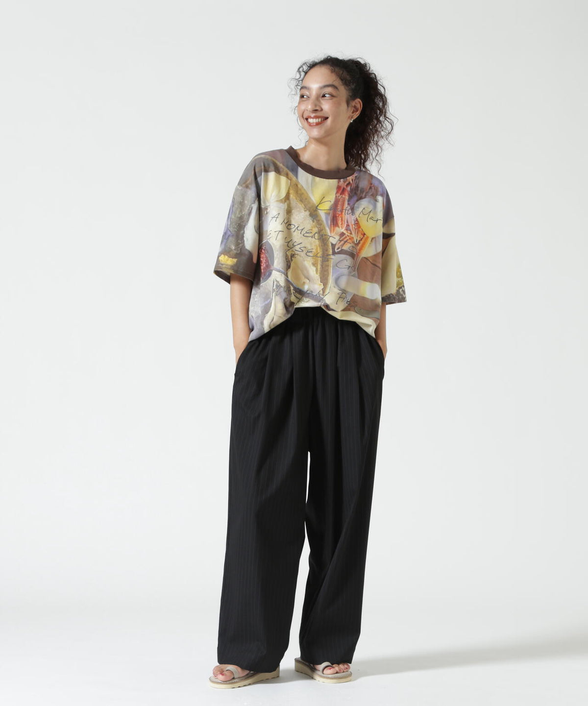 Knuth Marf(クヌースマーフ)oyster graphic tee(unisex)