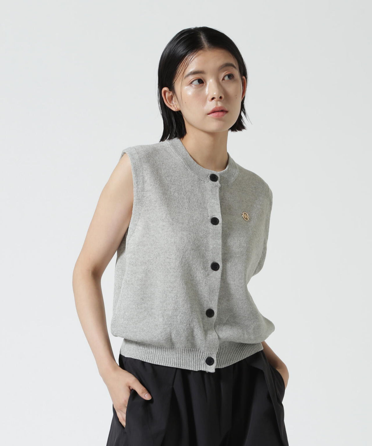 YENN(イエン)linen sheer vest