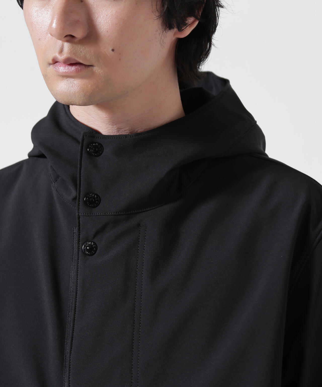 STONE ISLAND(ストーンアイランド) LIGHT SOFT SHELL-R E.DYE TECNOLOGY IN RECYCLED