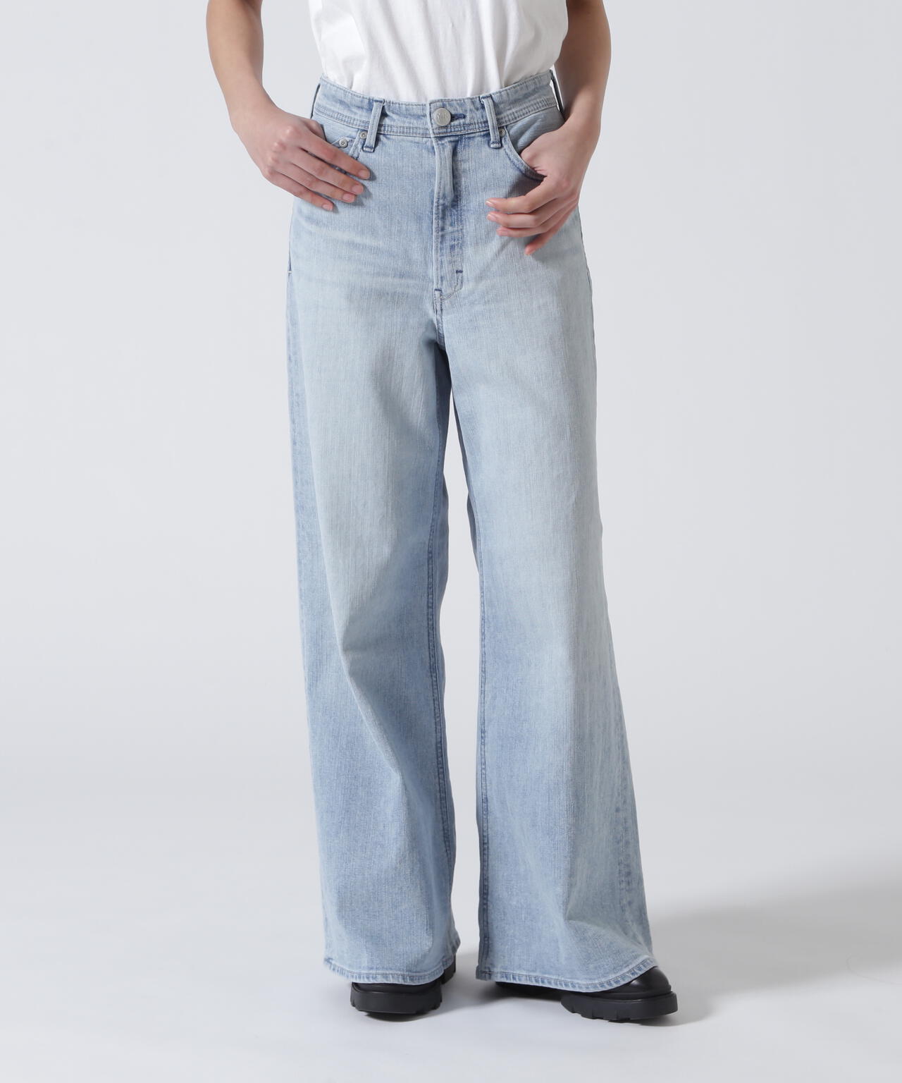 YANUK(ヤヌーク) Wide flare MFT