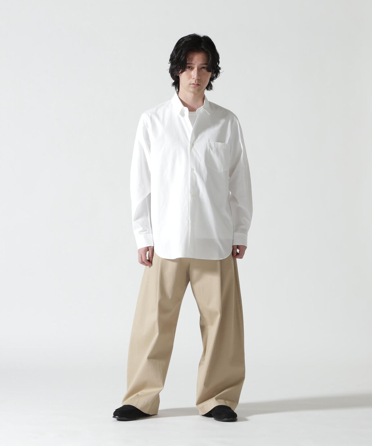 177cm B:81 W:72 H:88 着用サイズ:6