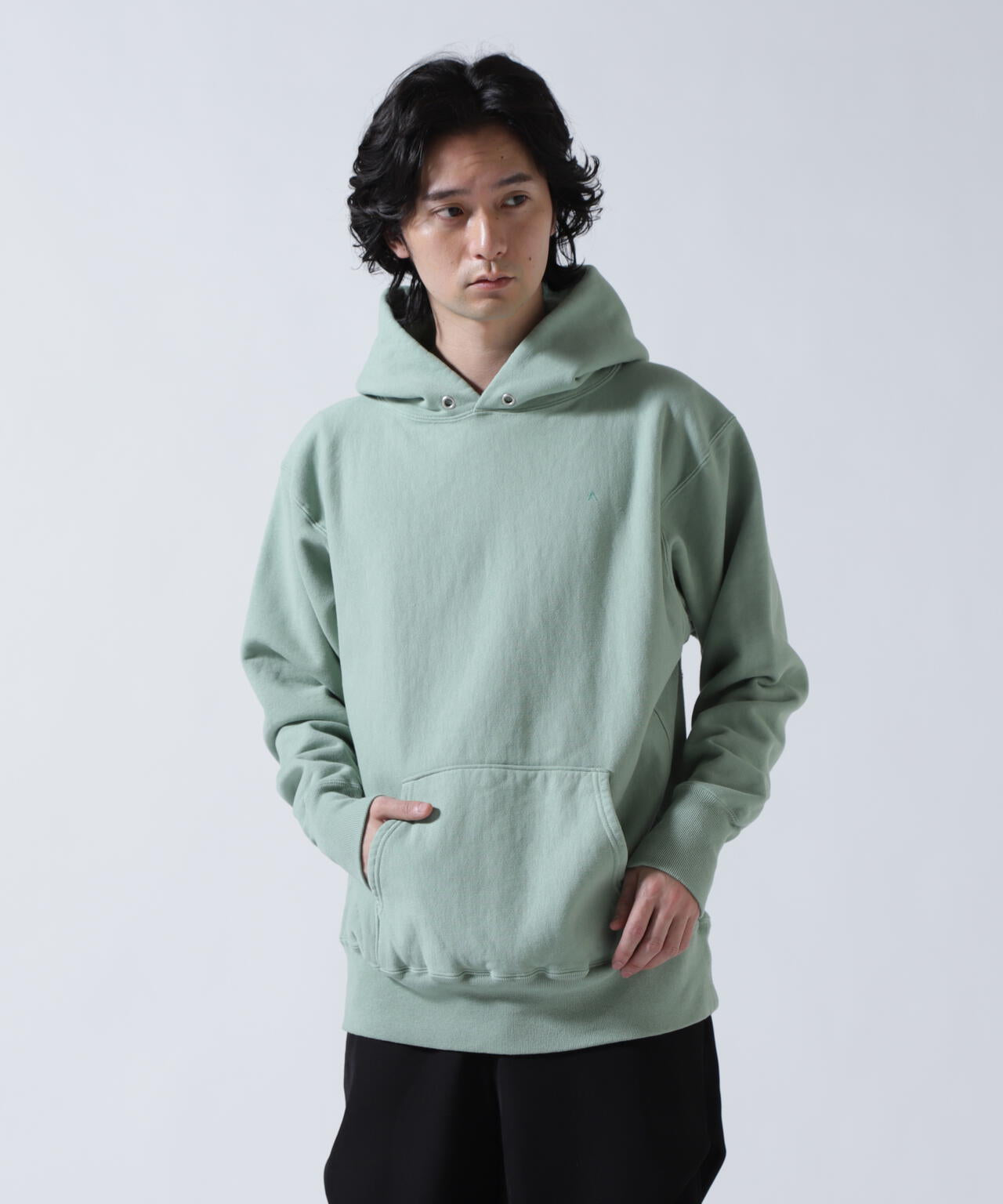 ATON(エイトン)NATURAL DYED URAKE | HOODIE