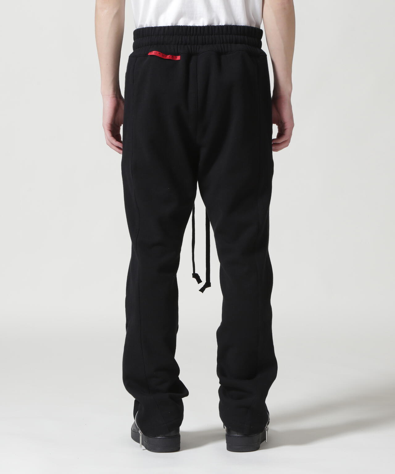 d6fbb417-9b51-5606-b095-1c1cc99f0923_Image