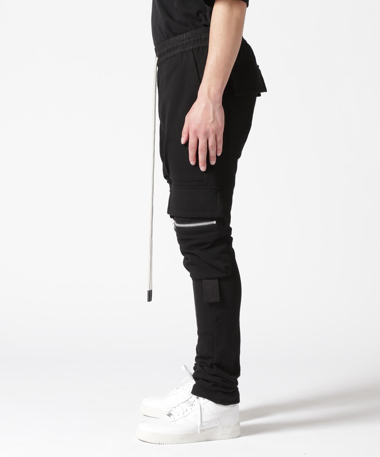 fe0da756-1651-50a3-8f0a-23ddf5cb98bc_Image