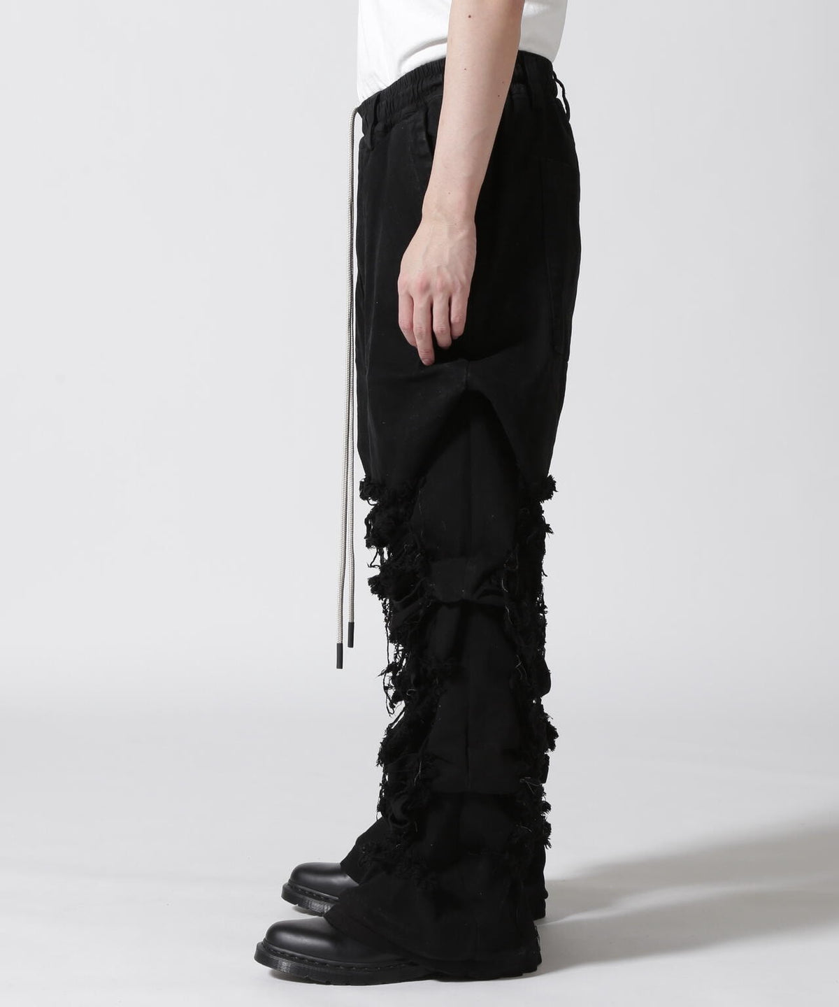 A.F ARTEFACT/Damage Denim Tuck Wide Pants