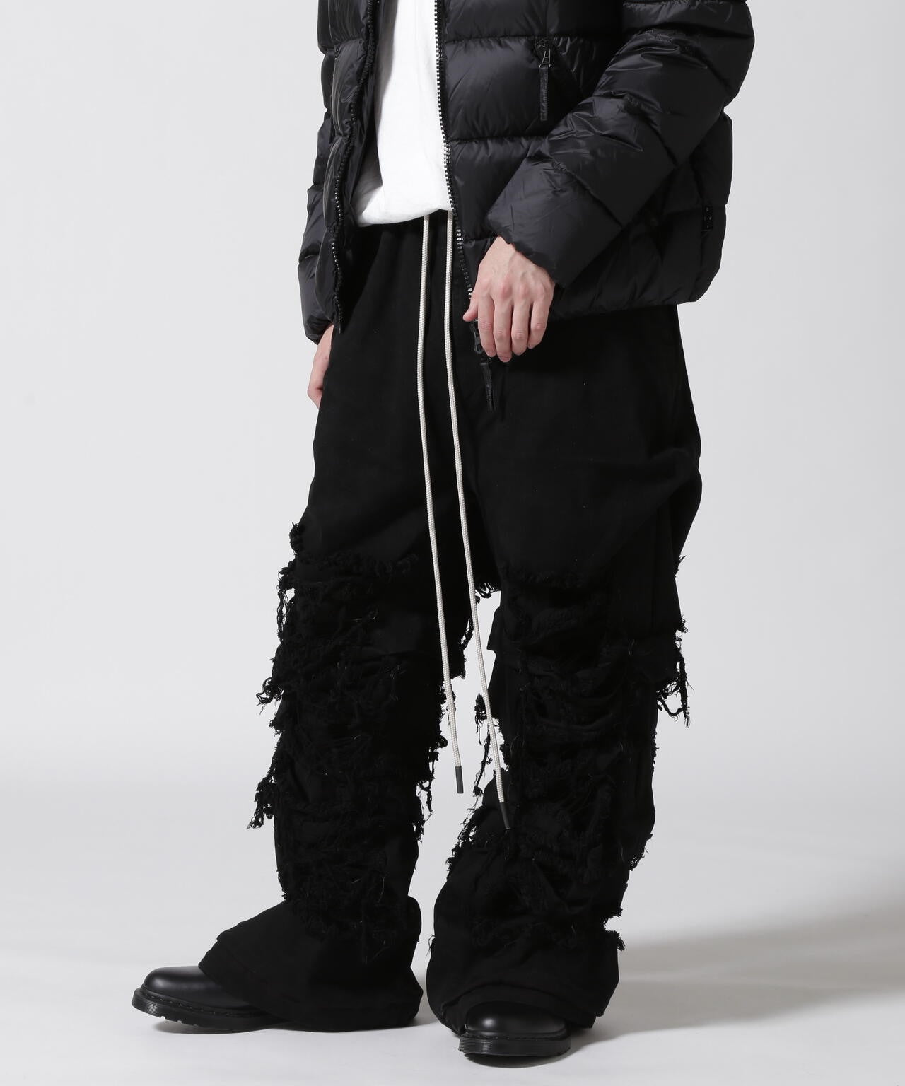 A.F ARTEFACT/Damage Denim Tuck Wide Pants