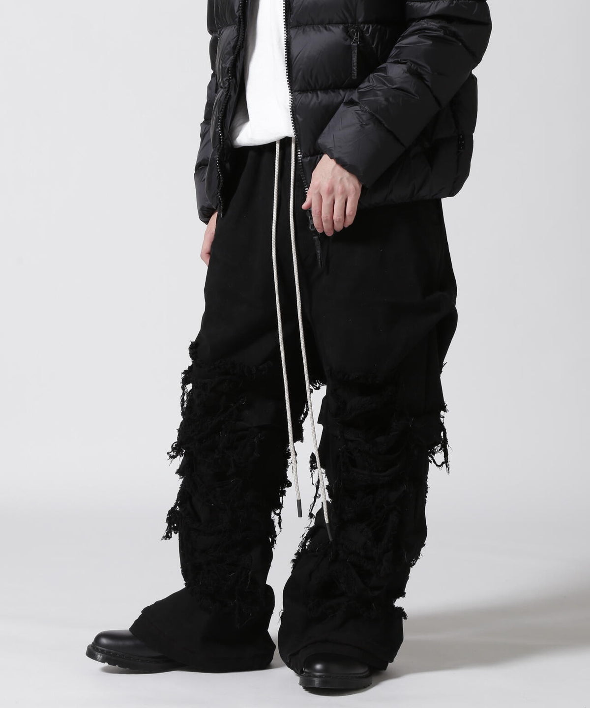 A.F ARTEFACT/Damage Denim Tuck Wide Pants
