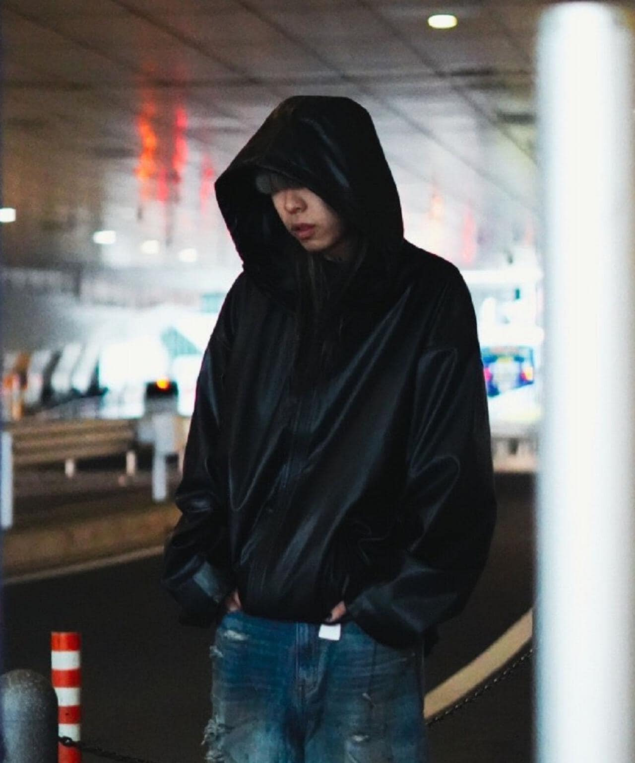 FR(13)NDS/フレンズ/FAKE LEATHER HOODIE