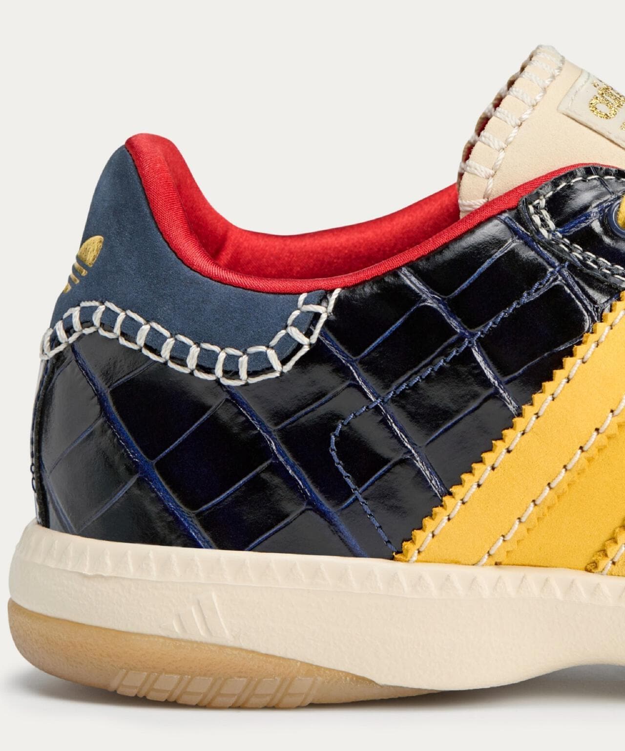 aad31f95-807e-575c-8a87-5aa57fdae30a_Image