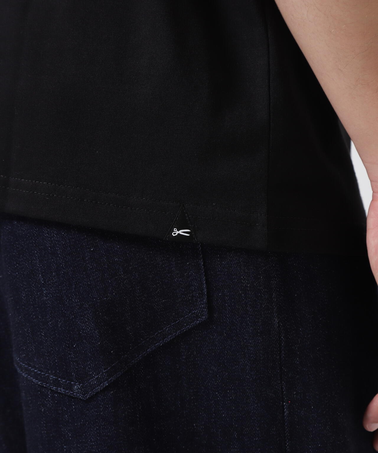 35f258ae-b8a4-5773-b428-fa6c7561e36f_Image