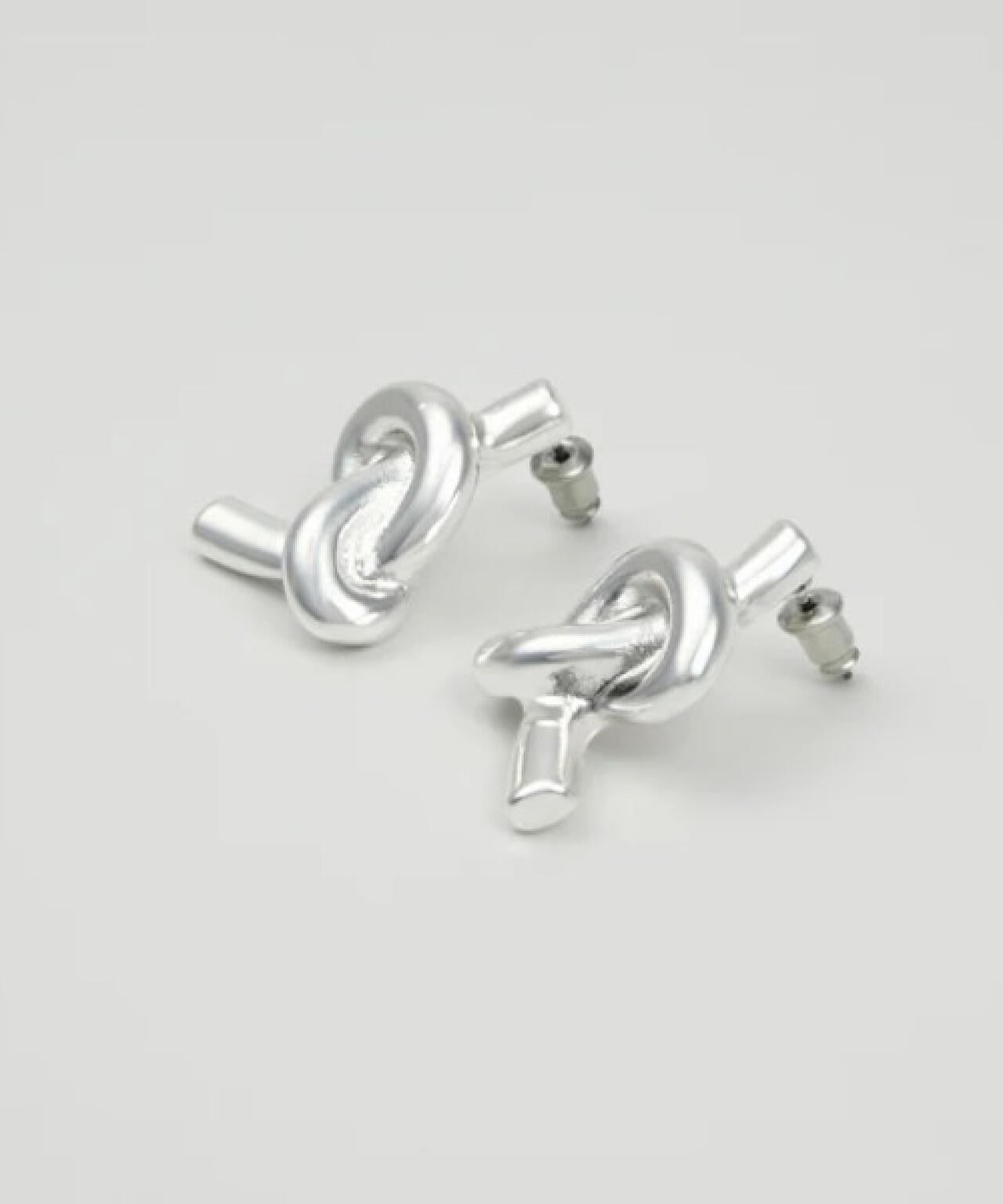 Nothing and Others/ナッシングアンドアザーズ/Knots Pierce