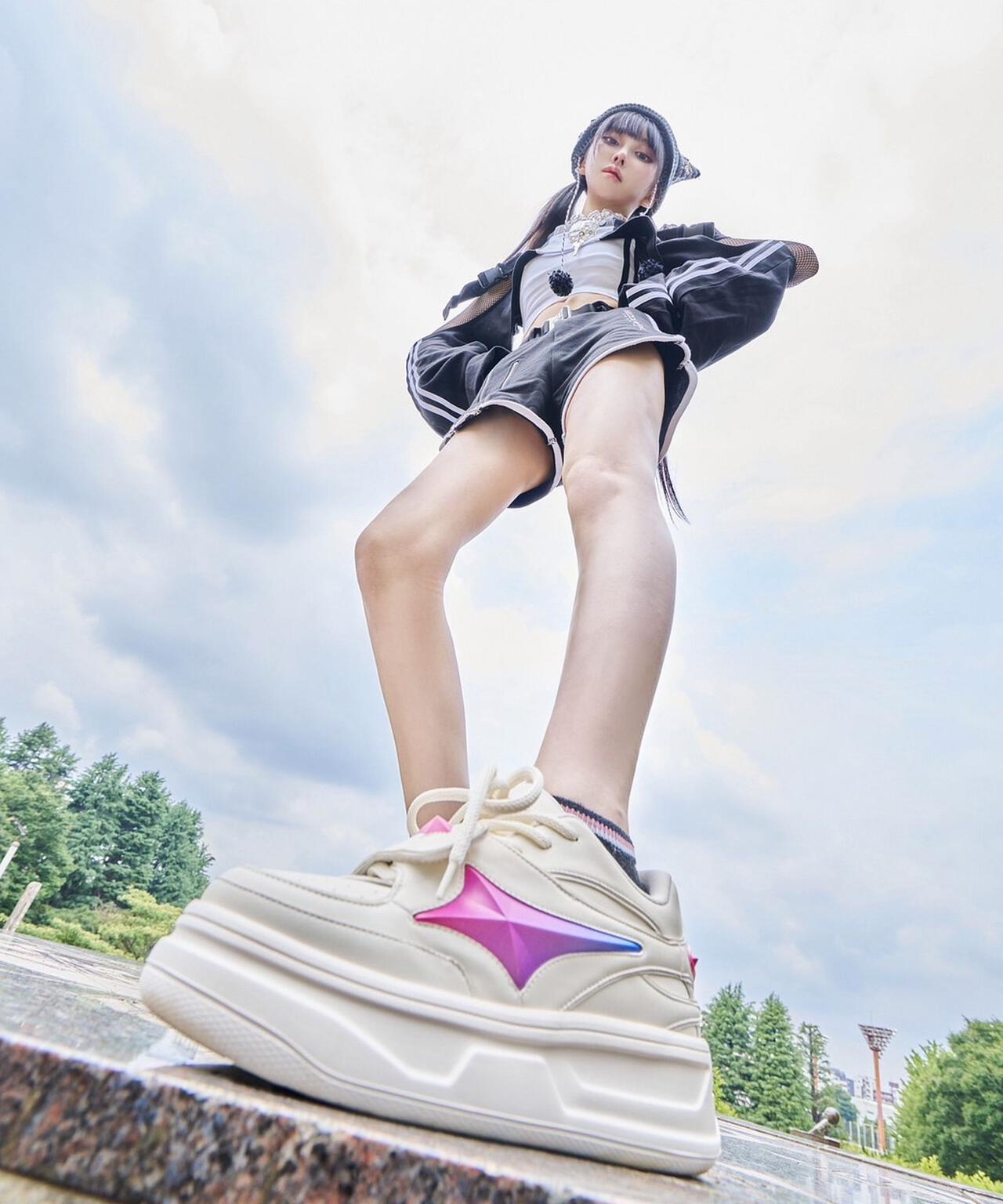 1807/イチハチゼロナナ/別注Star Sneakers Low