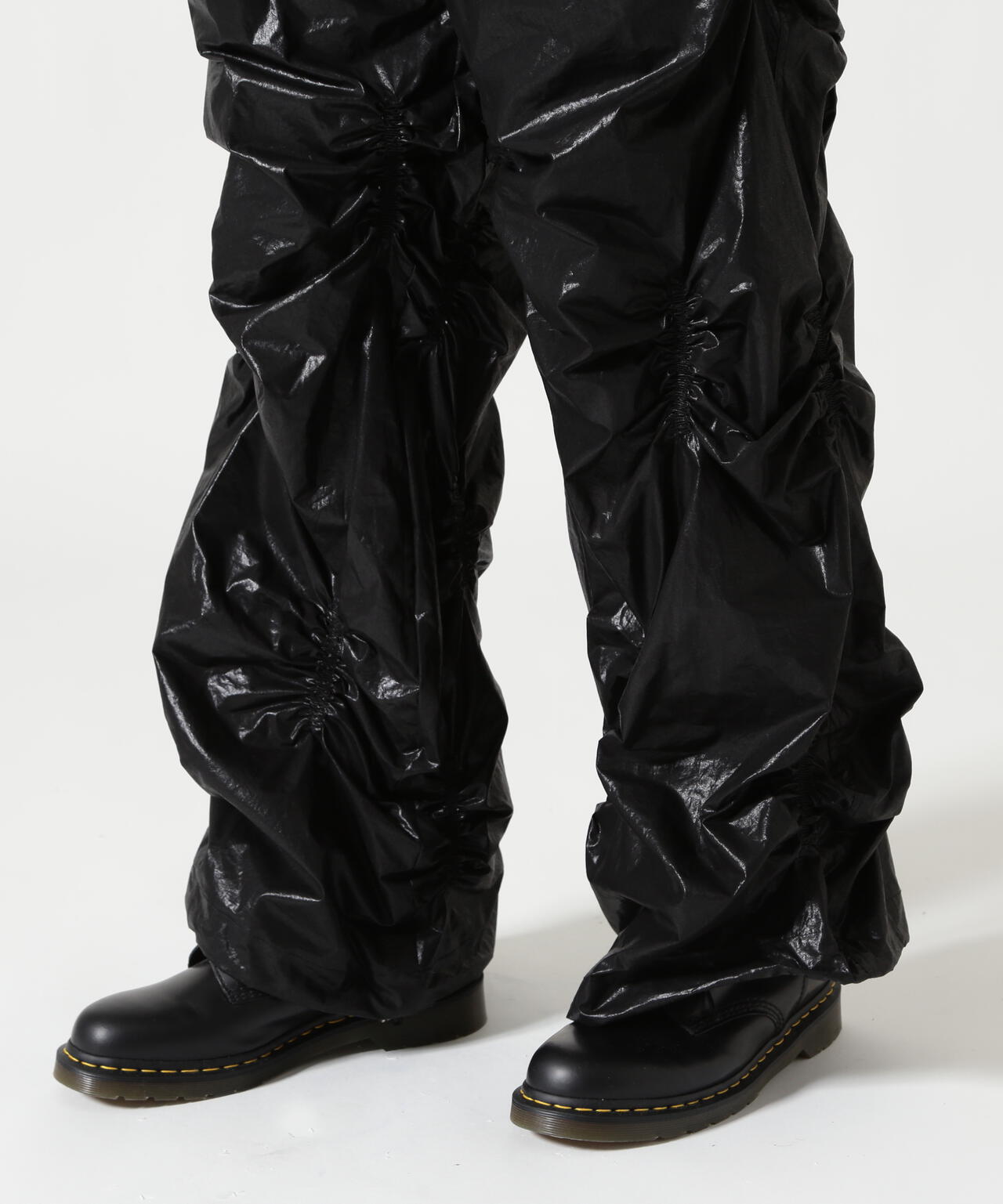 A.F ARTEFACT/エーエフ・アーティファクト/COATING RANDAM GATHER WIDE PANT