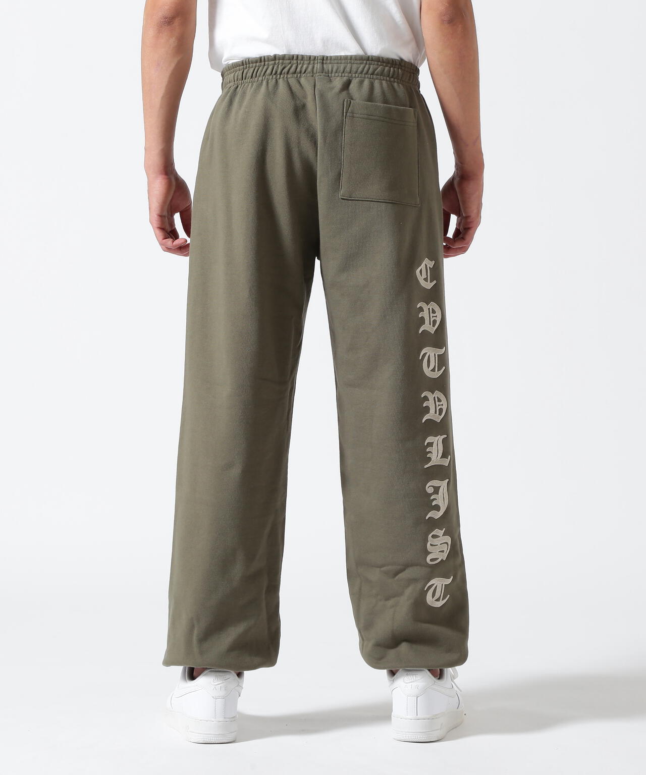 981a0692-bbe9-5a3e-9411-16076ffd8fce_Image