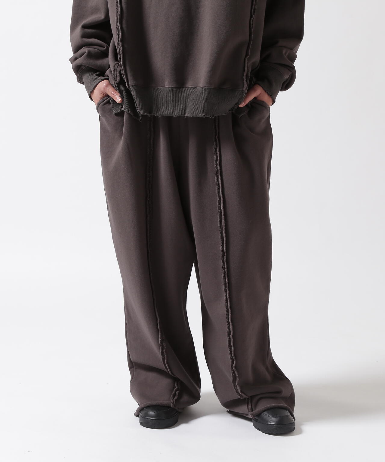 FR(13)NDS/フレンズ/SWEAT PANTS