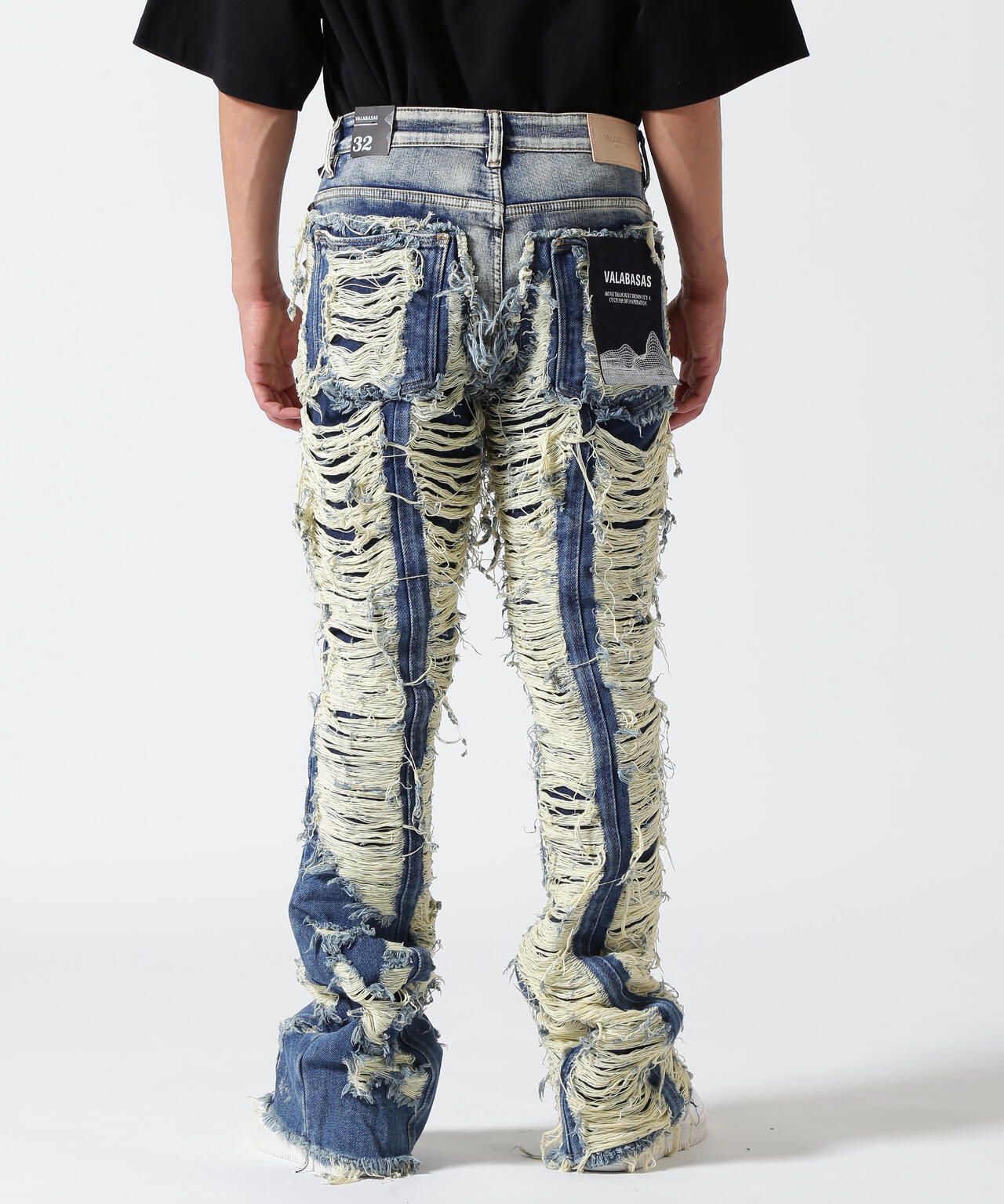 8ee03241-503f-57c1-a35a-ce452d44be87_Image