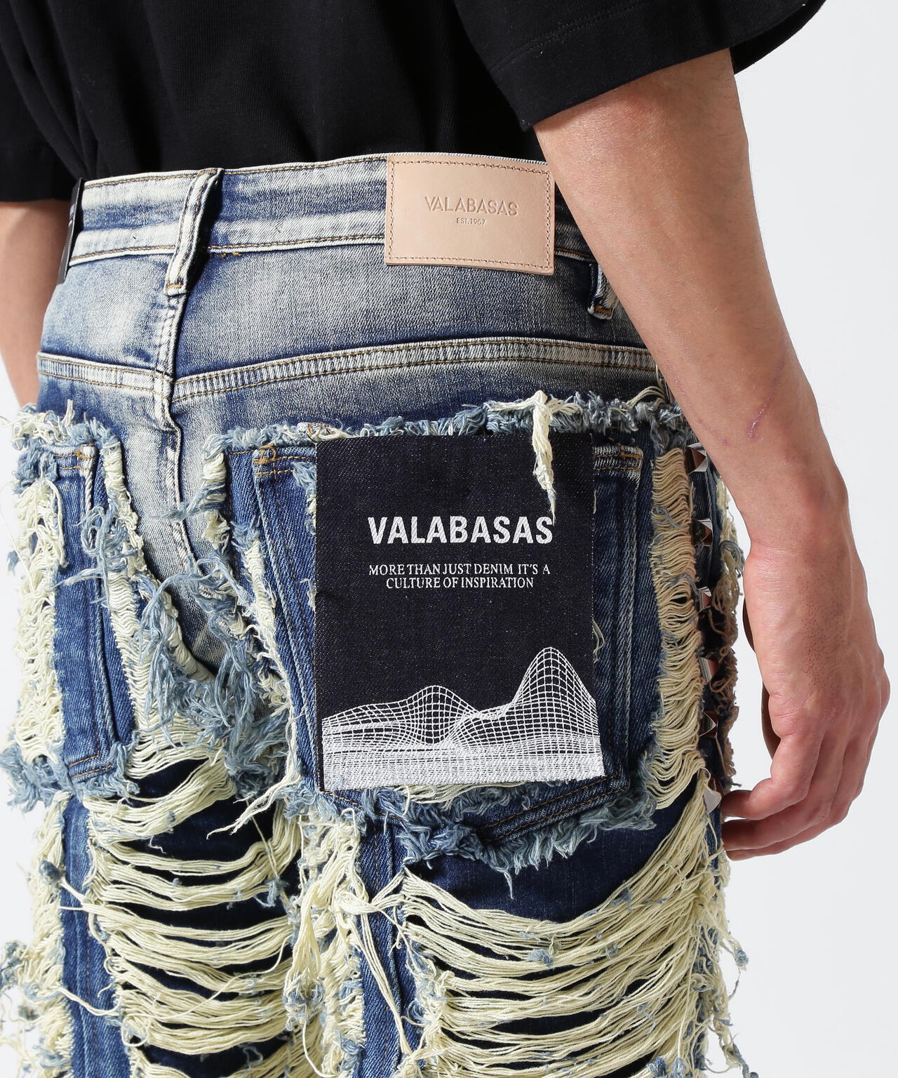 e96e8946-3bf8-5213-b9f1-8916bca7d0b5_Image