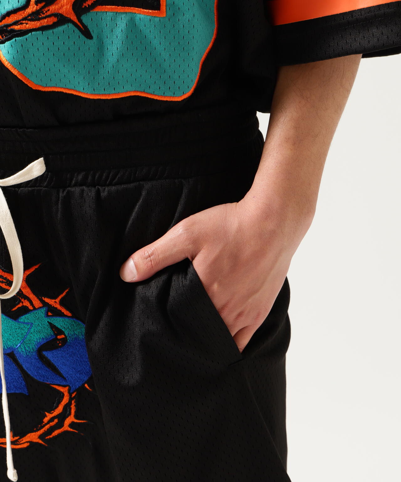 MAYO/メイヨー/THORNS EMBROIDERY GAME SHORTS
